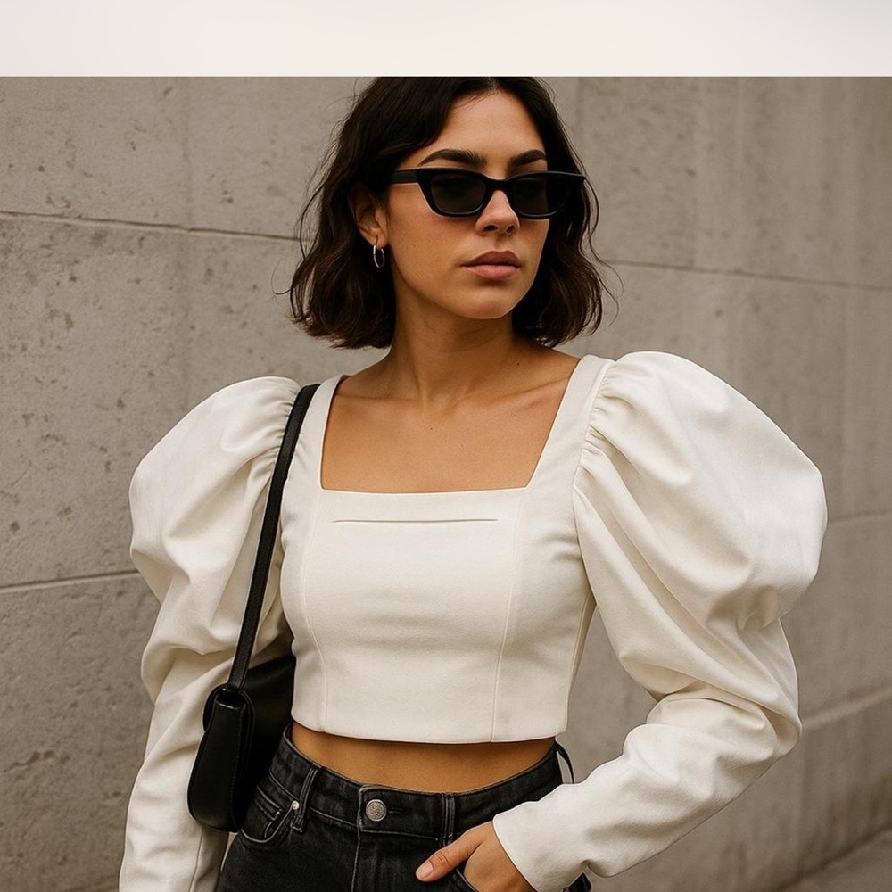 Zara Women's Cream Puff Sleeve Blouse
